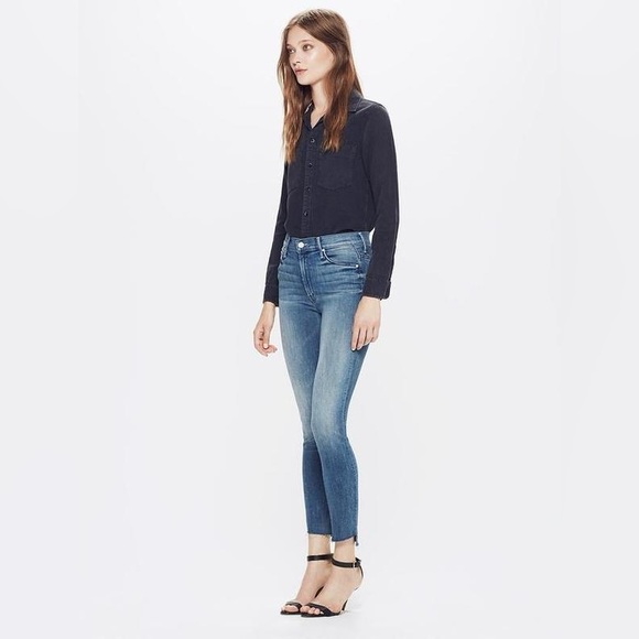 Mother Jeans Stunner Zip Ankle Step Fray Good Girls Do Wash Blue Size 29
